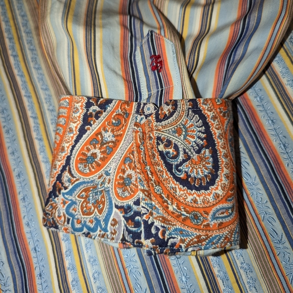 Robert Graham Shirt - I was scammed by @mercatorcv - Picture 4 of 10